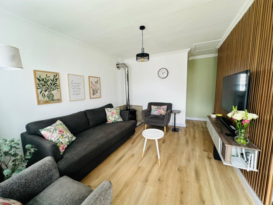 To Let 3 Bedroom Property for Rent in Klapmuts Western Cape